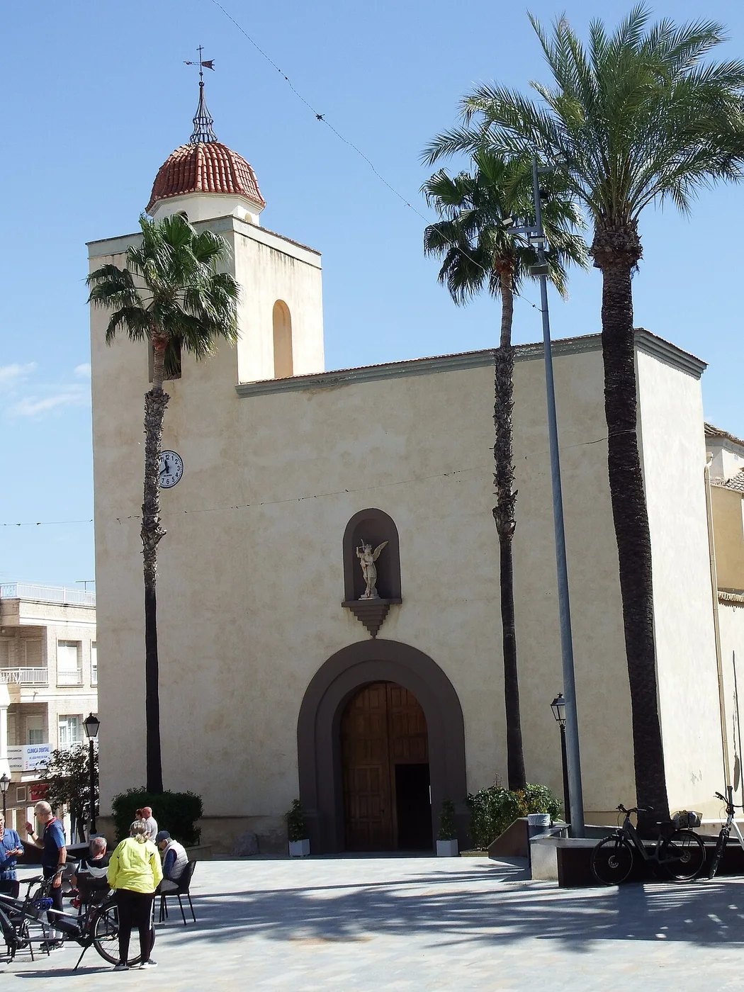 Imágenes de la Iglesia de San Miguel de Salinas 02