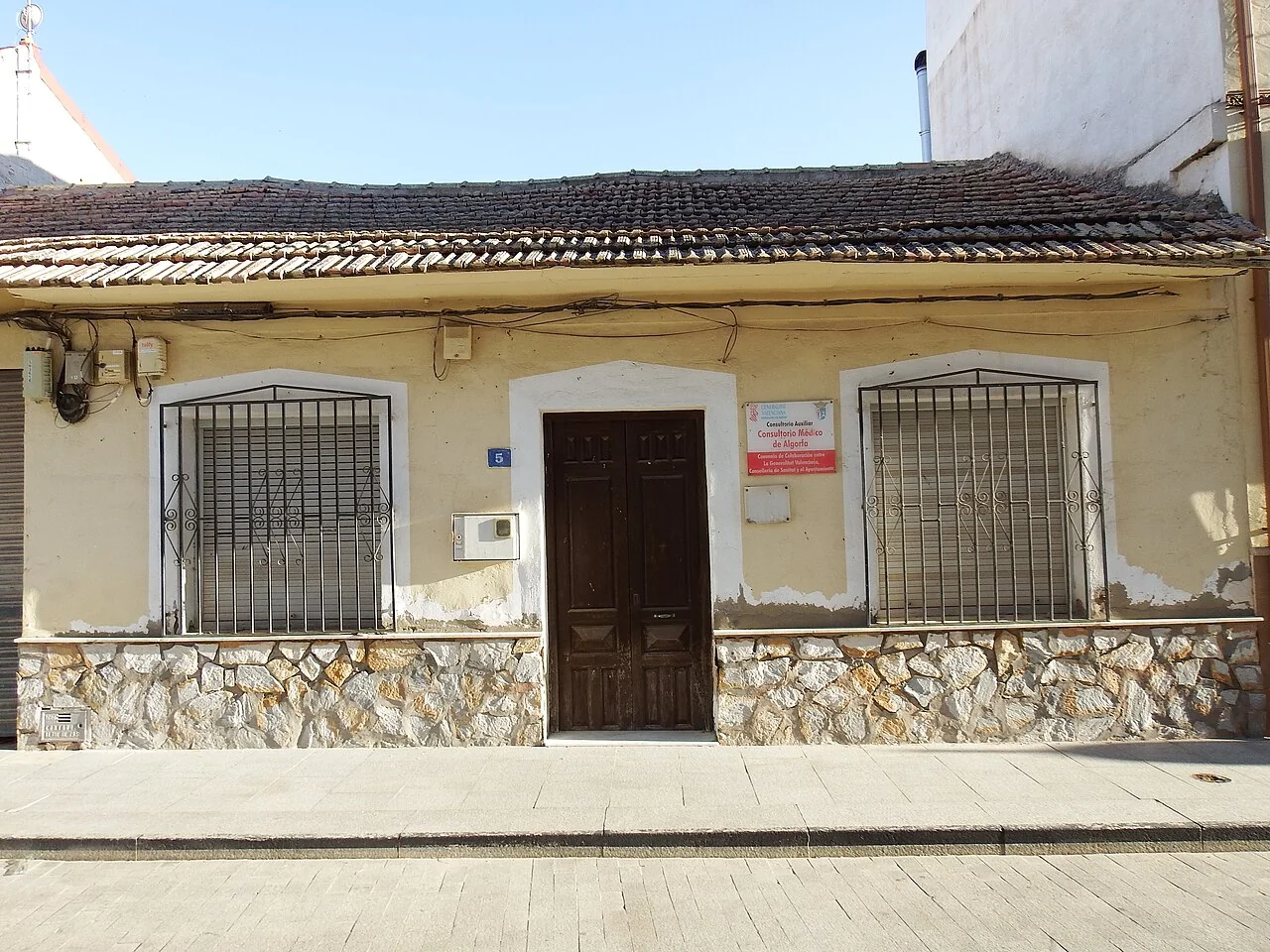 Antiguo consultorio médico de Algorfa 01